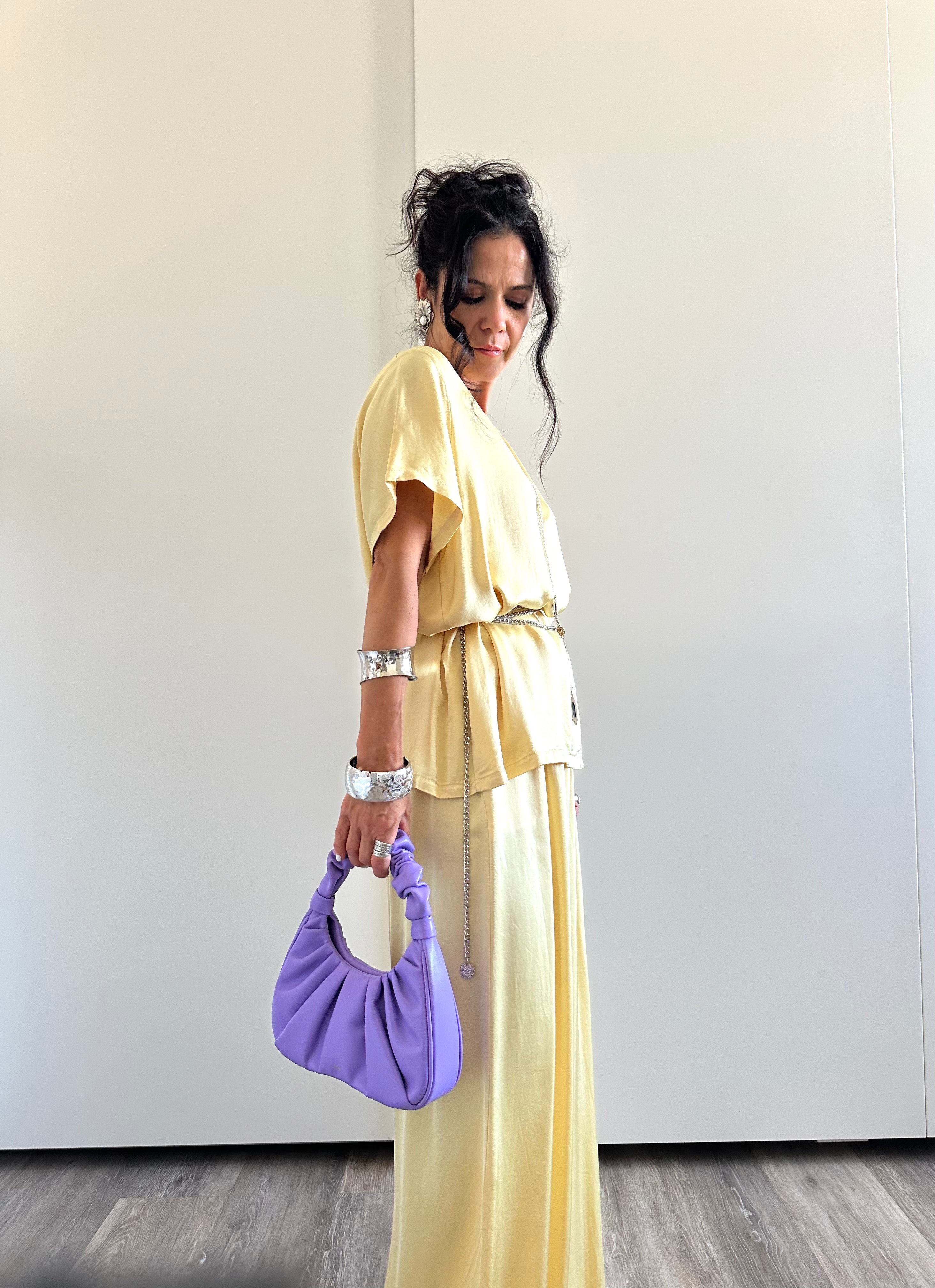 Completo Satin Chic