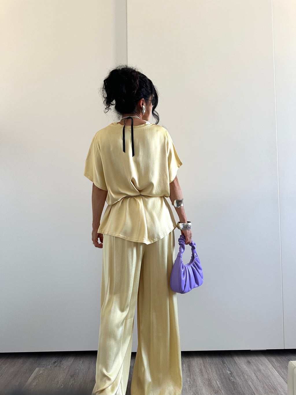 Completo Satin Chic