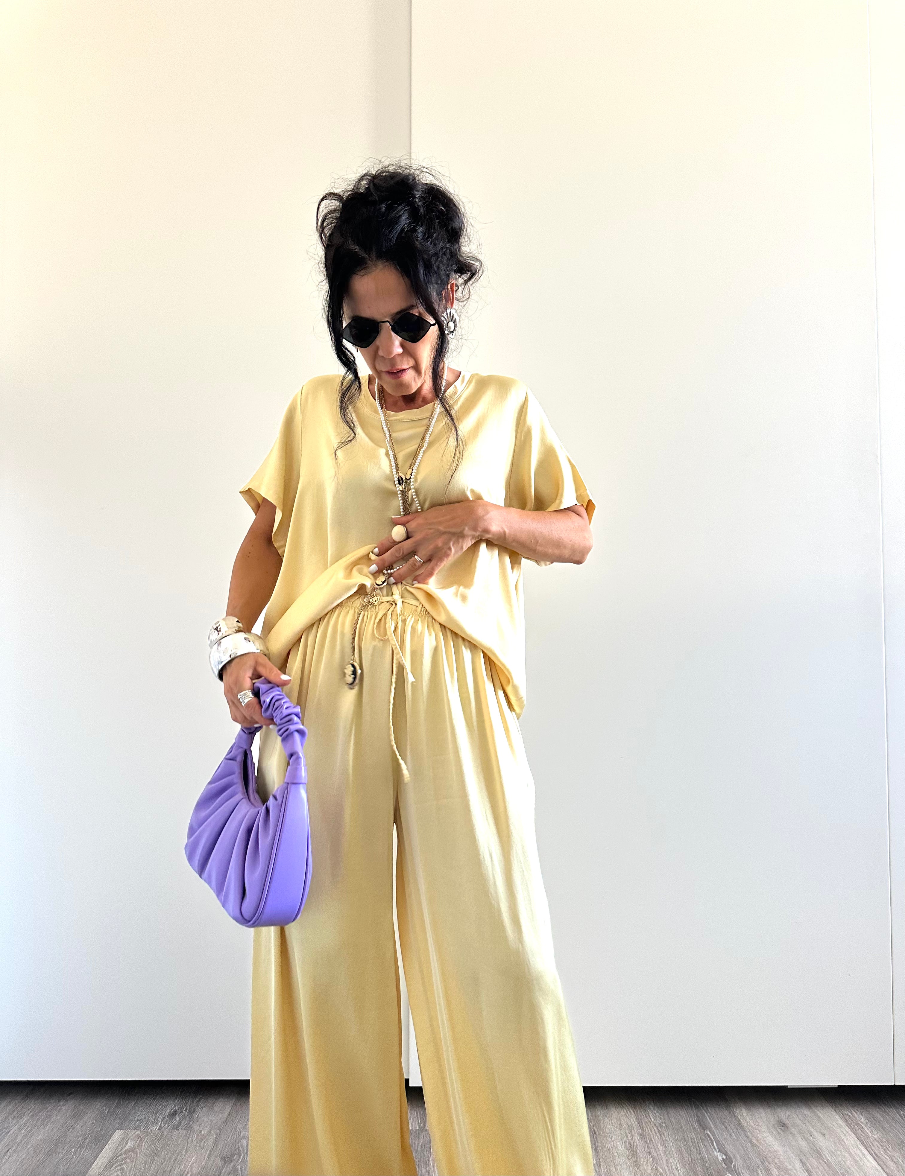 Completo Satin Chic
