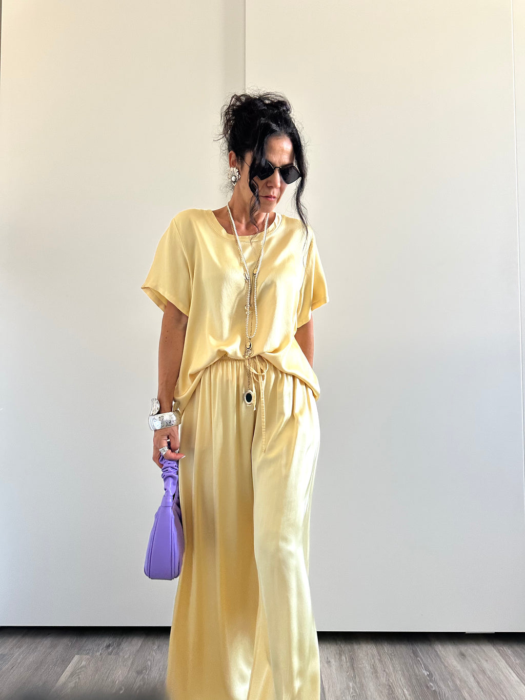 Completo Satin Chic